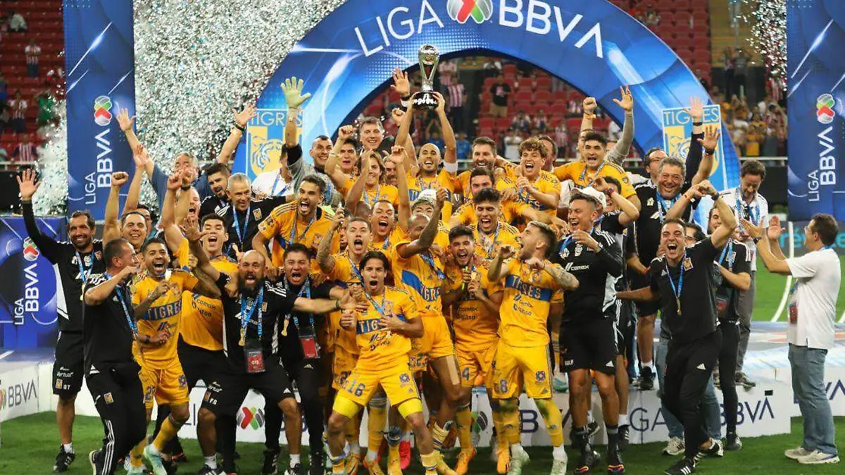 Tigres es campeón de la Liga MX tras vencer a Chivas en el estadio Akron